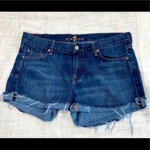 7 for All Mankind denim raw hem shorts Size 30